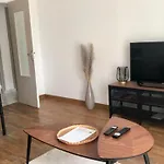Spacieux A 2 Pas Du Mont St-michel Apartamento Pontorson