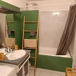 Apartment Spacieux A 2 Pas Du Mont St-michel
