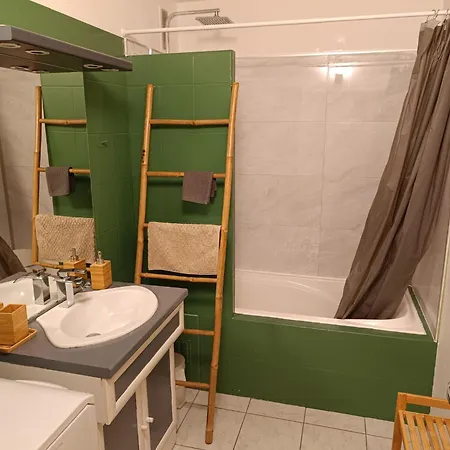 Apartamento Spacieux A 2 Pas Du Mont St-michel Pontorson