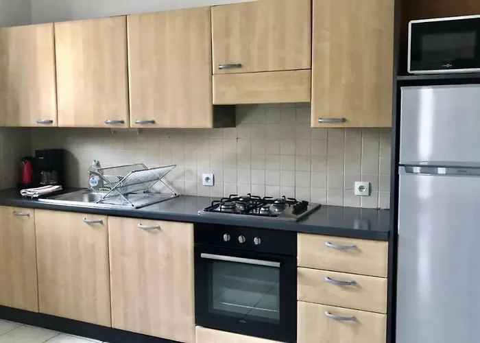 A 2 Pas Du Mont St-michel